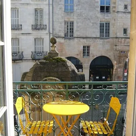 Vieille Pres Du Marche 86m2 Balcon Appartamento La Rochelle (Charente-Maritime)