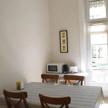 Vieille Pres Du Marche 86m2 Balcon Lägenhet